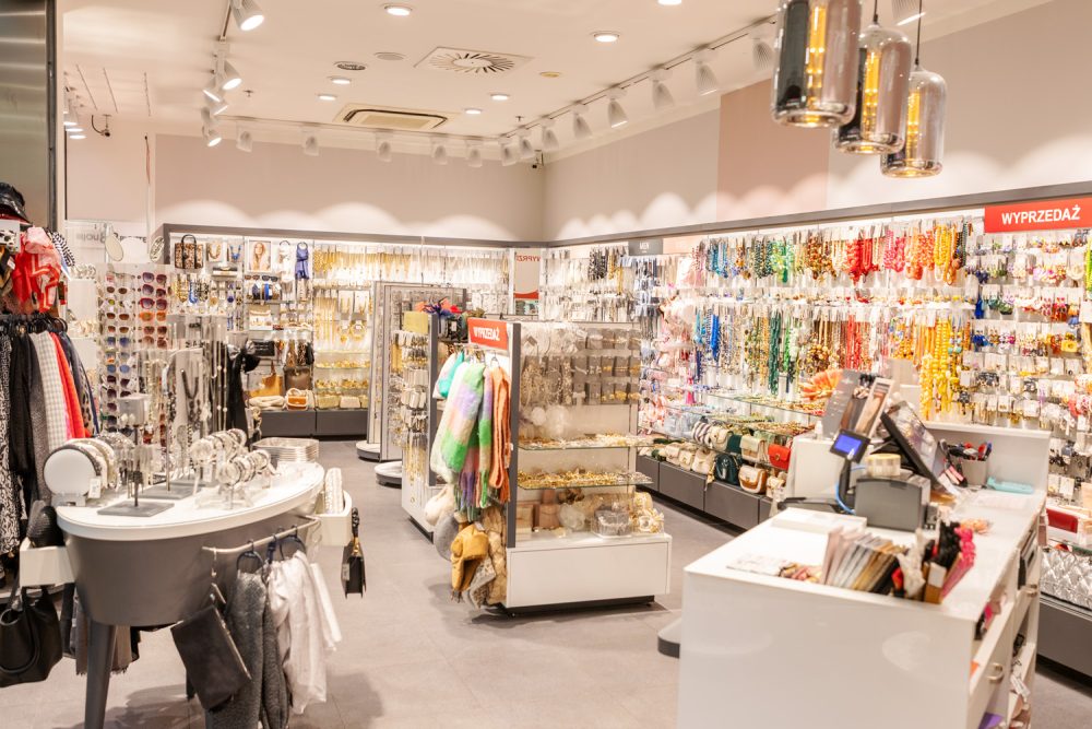 Salon Bijou Brigitte w M1 Kraków - widok wnętrza