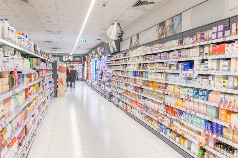 Asortyment drogerii Rossmann w M1 Kraków