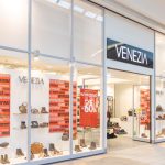 Witryna sklepu Venezia w M1 Kraków