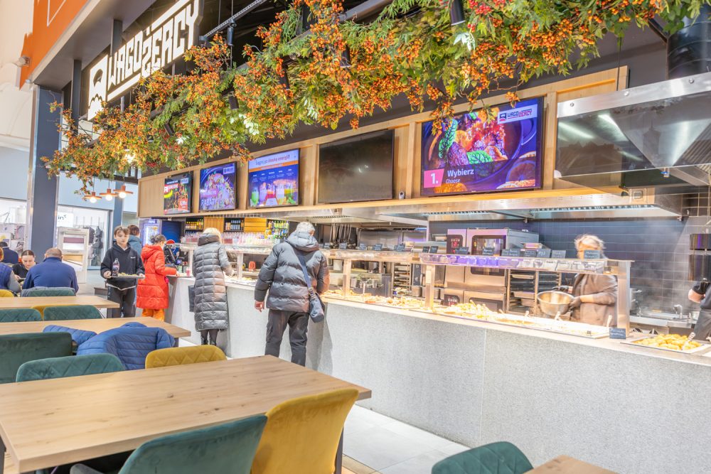Bufet w restauracji WagoŻercy w M1 Kraków